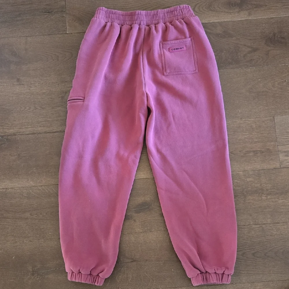 Comfrt Pink Unisex Travel Joggers - Picture 5 of 6